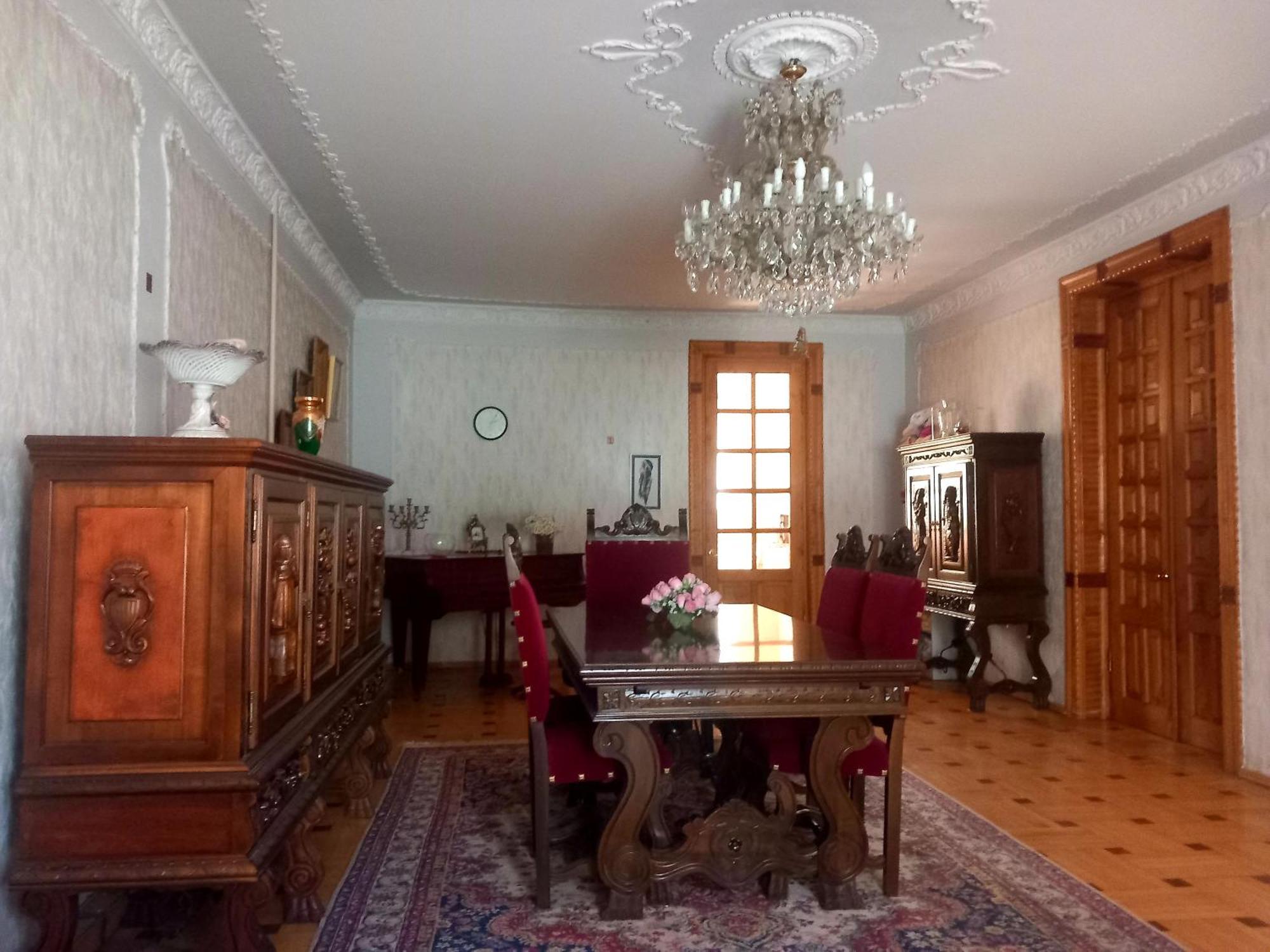 Guli Hotel Gori Exterior photo